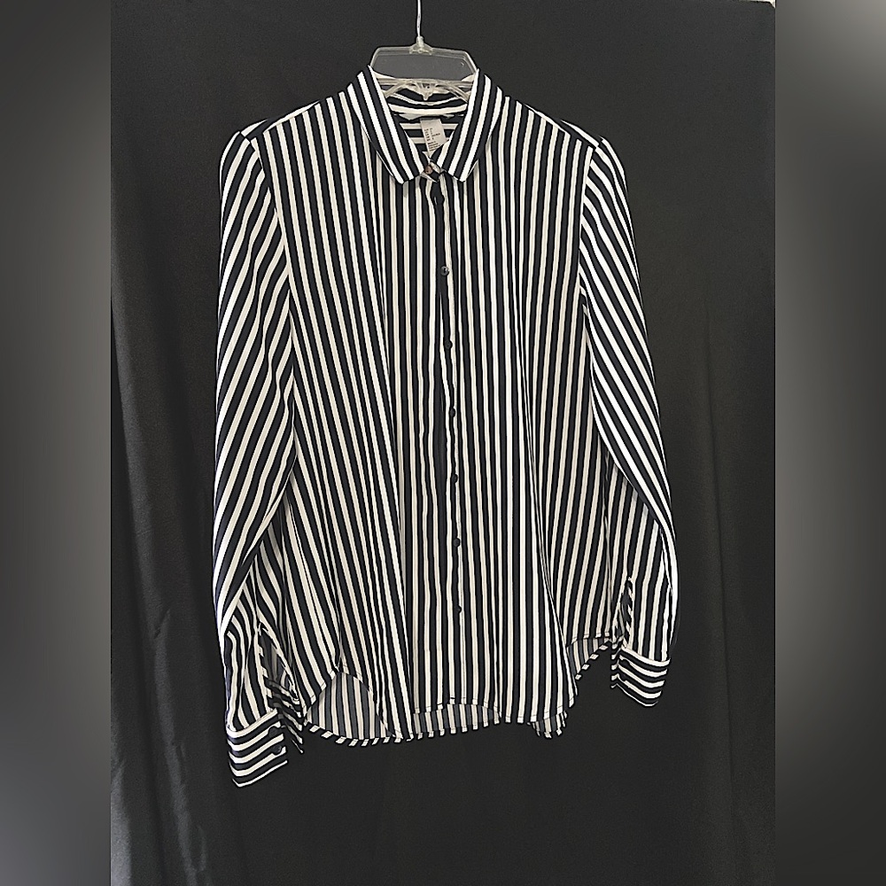 H&M Striped Button Down Long sleeve Navy/White Size 2